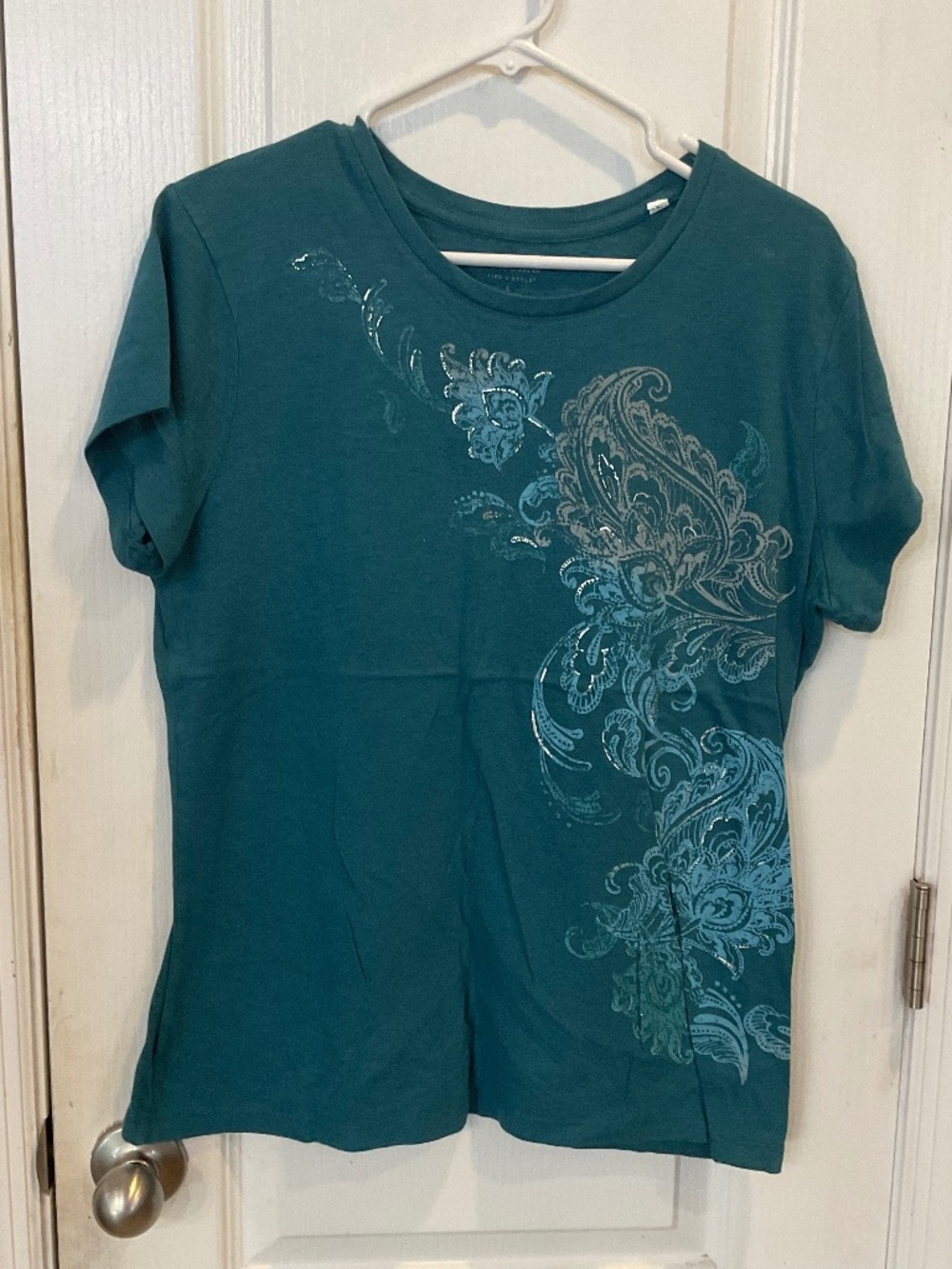 Sonoma Floral Teal Short Sleeve T-Shirt - Size Large - Excellent Condition